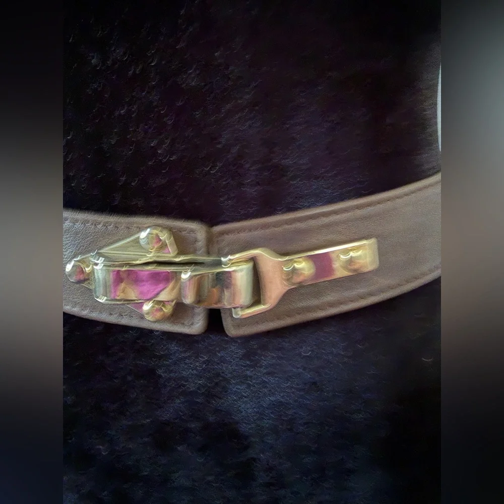 Elegant‎ Tan Belt with Gold Accents
